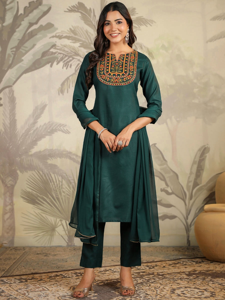 BHUVA [XL / 42] - Straight cut embroidered kurti set