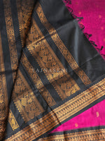 Load image into Gallery viewer, Kalyani Cotton Saree - Copper Zari : Magenta x Black
