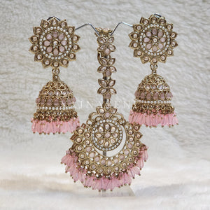 DHEERA earrings + tikka (Light Pink)