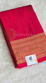 Load image into Gallery viewer, Semi Soft Silk Gold Zari Saree - Rani
