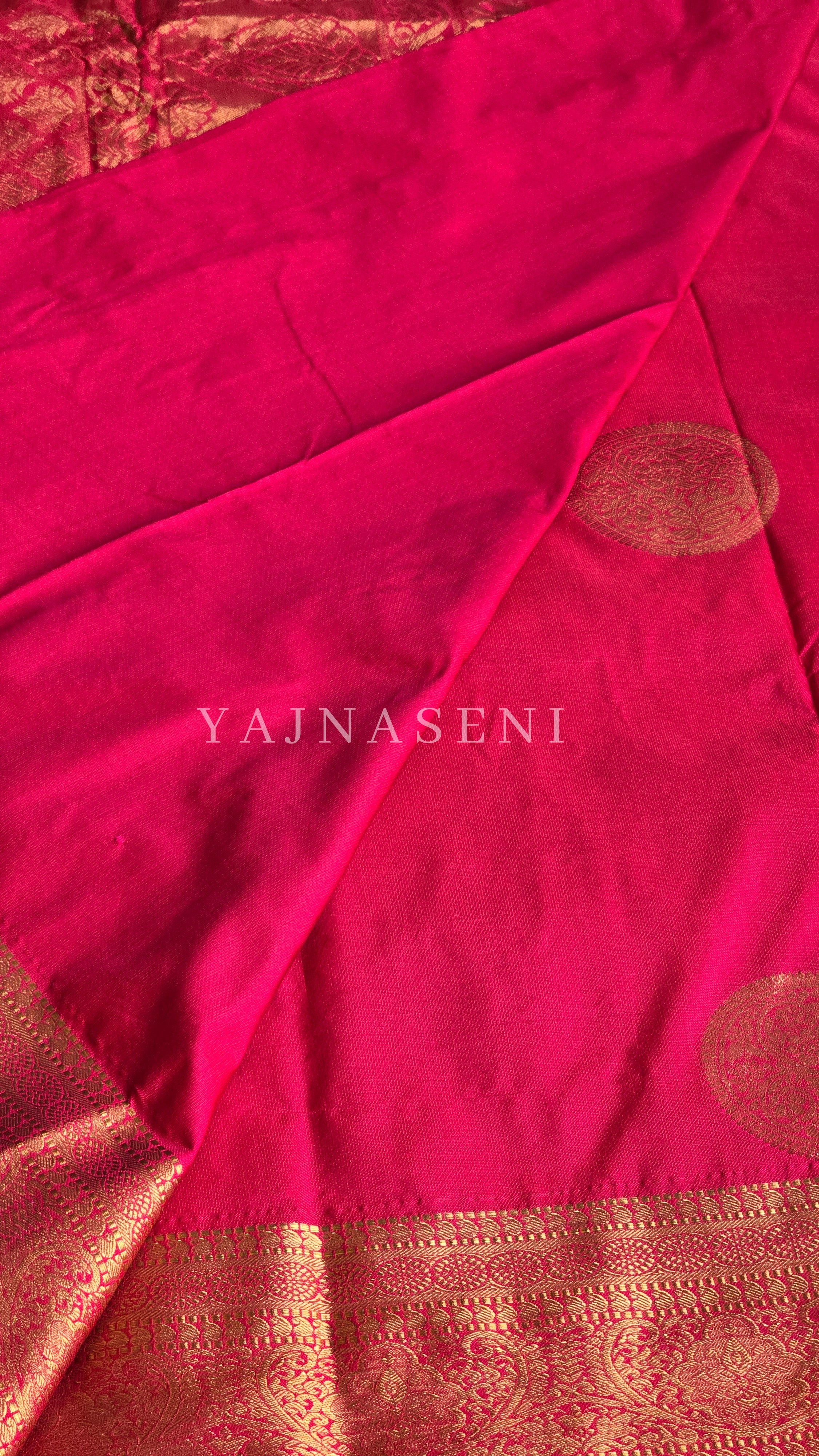 Semi Soft Silk Gold Zari Saree - Rani