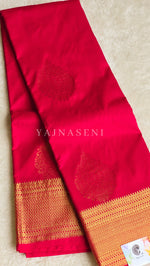 Load image into Gallery viewer, Semi Kanchi Silk x Gold Zari Saree - Rani
