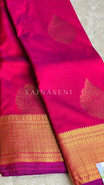 Load image into Gallery viewer, Semi Kanchi Silk x Gold Zari Saree - Berry
