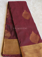 Load image into Gallery viewer, Semi Kanchi Silk x Gold Zari Saree - Maroon
