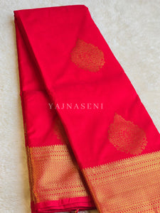 Semi Kanchi Silk x Gold Zari Saree - Red