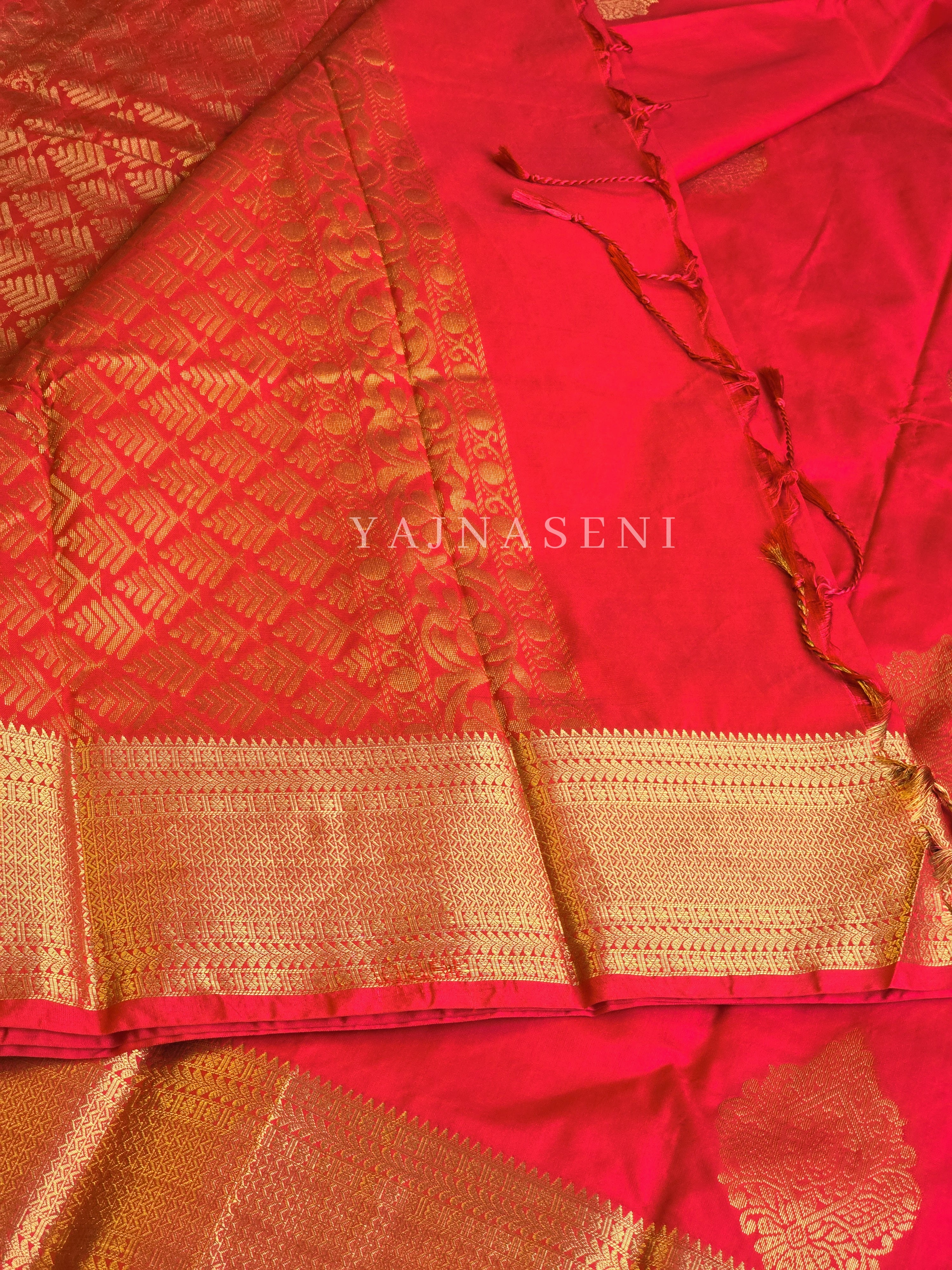 Semi Kanchi Silk x Gold Zari Saree - Red