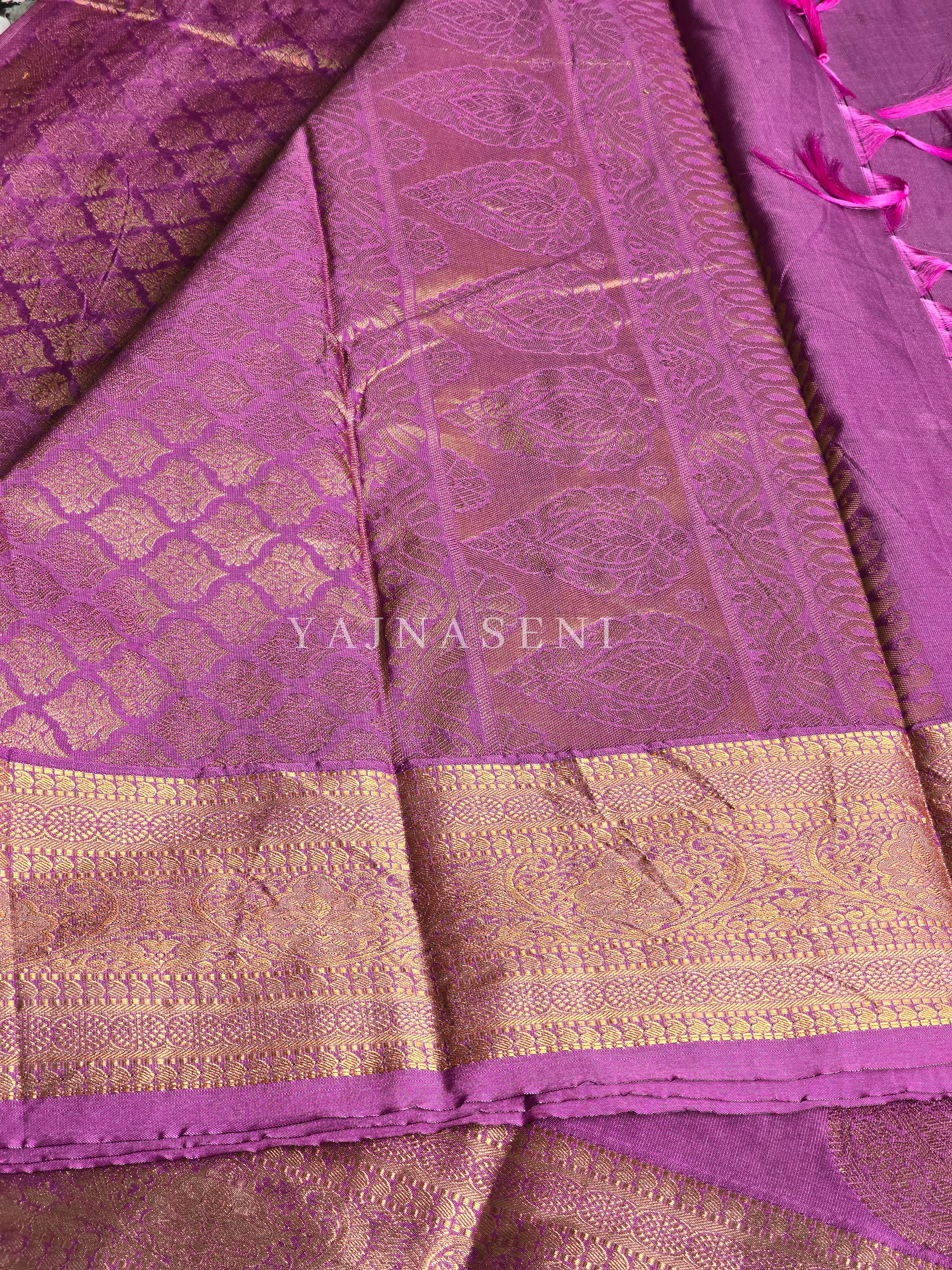 Semi Soft Silk Gold Zari Saree - Grape