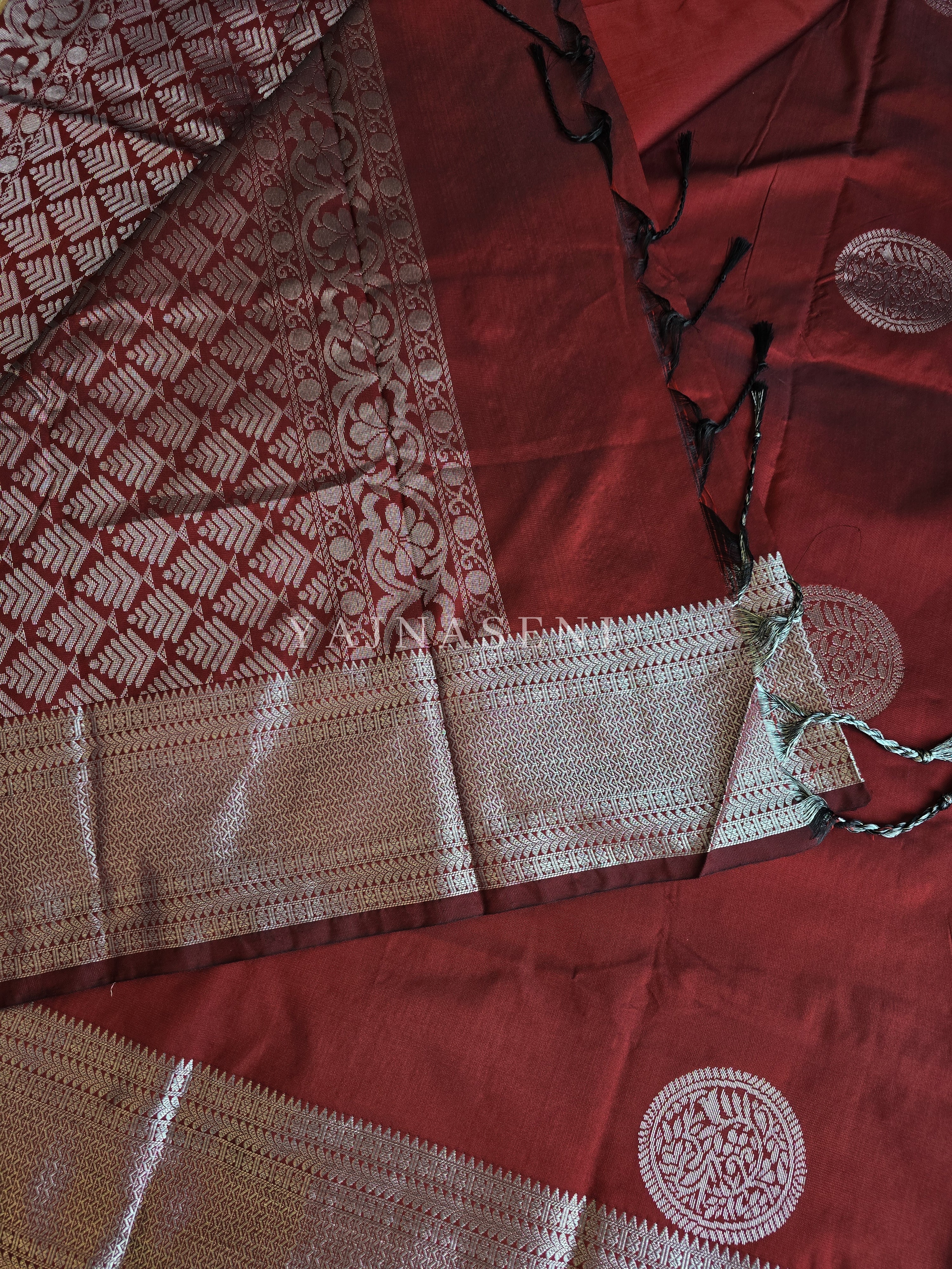 Semi Soft Silk Silver Zari Saree - Maroon