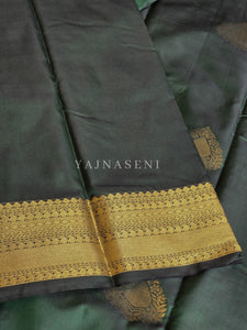 Soft Silk x Gold Zari Saree - Deep Green