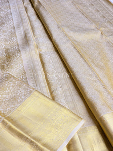 AURIC WEAVE - Pure Kanjivaram Silk Saree with Gold Zari