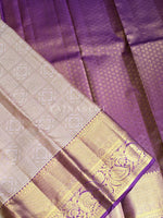 Load image into Gallery viewer, SMOKEY HARMONY - Pure Kanjivaram Silk Saree with Gold Zari
