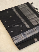 Load image into Gallery viewer, Kalyani Cotton Saree - Silver Zari : Black
