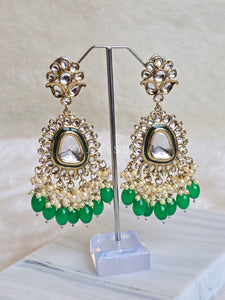 ASHVI earrings (Green)