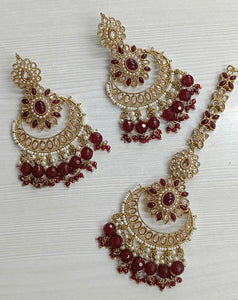 SONEETA earrings + tikka (maroon)